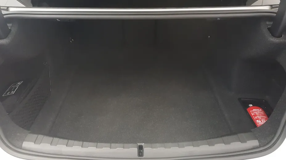 BMW Seria 3 318d mHEV M Sport aut