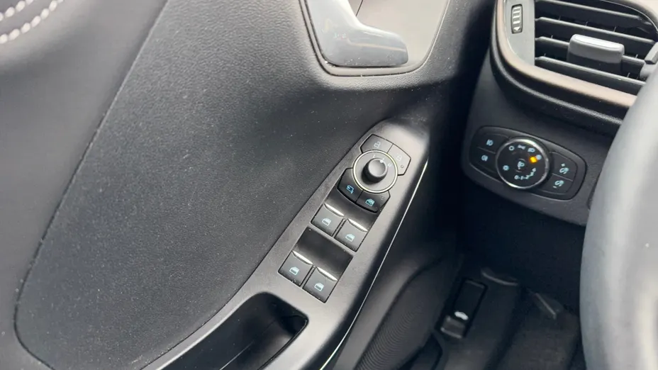 FORD Puma Puma 1.0 EcoBoost mHEV Titanium X DCT