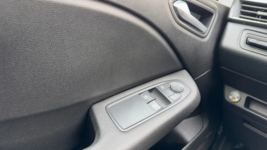 RENAULT Clio Clio 1.0 TCe Equilibre LPG