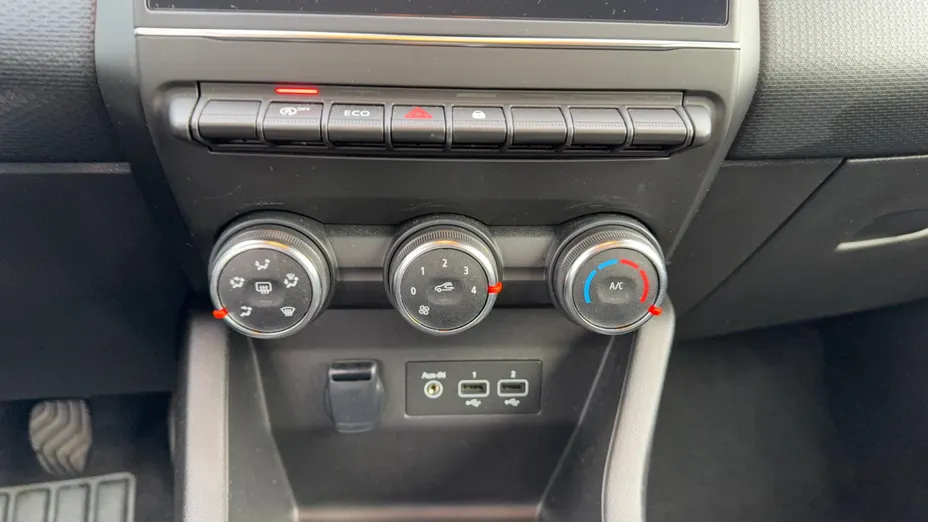 RENAULT Clio Clio 1.0 TCe Equilibre LPG