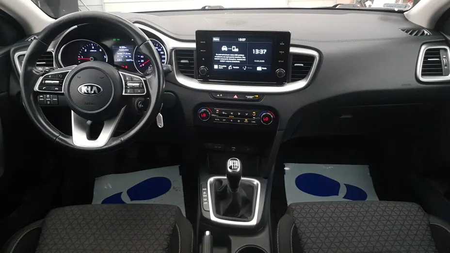 KIA Cee'd Ceed 1.6 CRDi SCR M