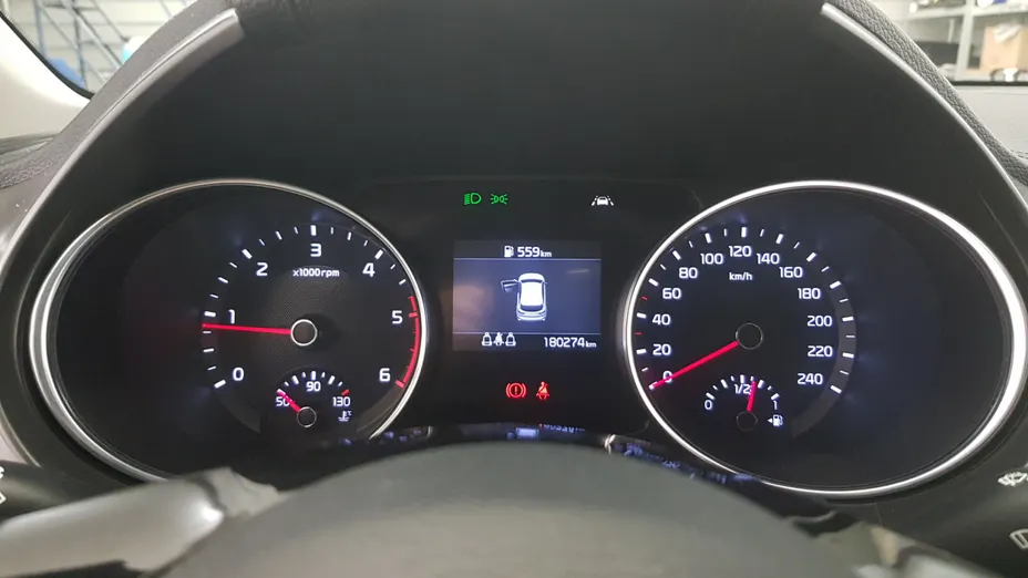 KIA Cee'd Ceed 1.6 CRDi SCR M