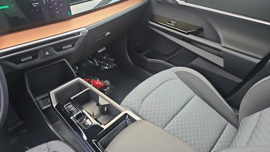 KGM / SSANGYONG Torres Torres 1.5 T-GDI HEV e-DHT Joy Nowy