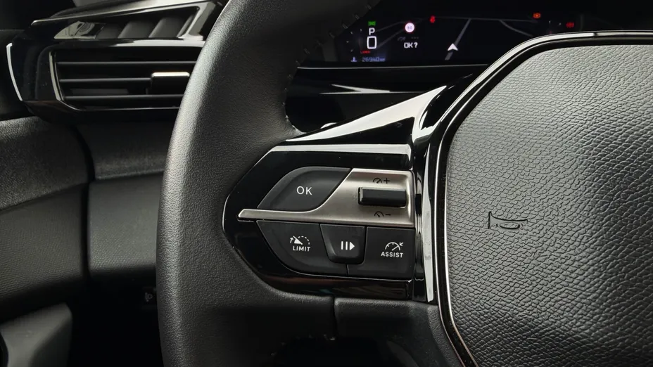 PEUGEOT 308 308 1.2 PureTech Allure S&S EAT8