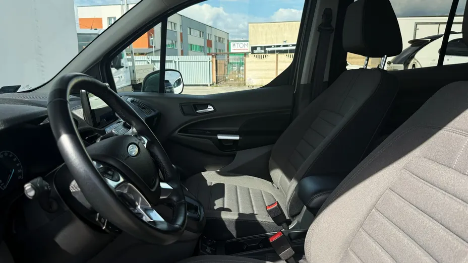FORD Tourneo Connect Gr. Tourneo Connect 1.5 EcoBlue Trend PowerShift