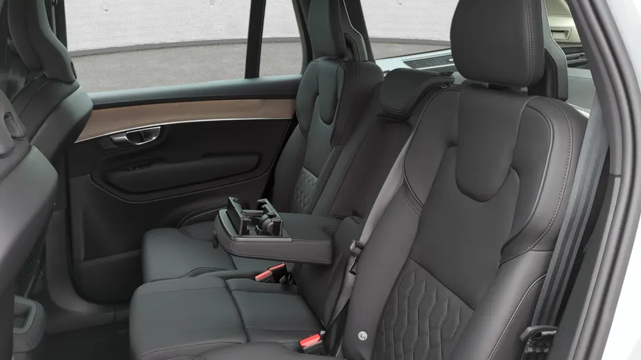 VOLVO XC90 XC90 B5 B AWD Plus Bright 7os aut