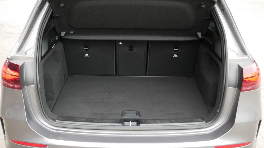 MERCEDES-BENZ B Klasa B 220 4-Matic mHEV AMG Line 8G-DCT