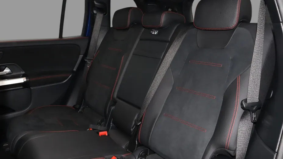 MERCEDES-BENZ GLB GLB 200 d AMG Line 8G-DCT