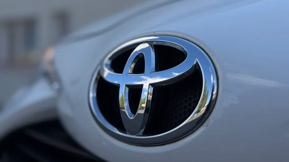 TOYOTA Yaris Yaris 1.5 Premium