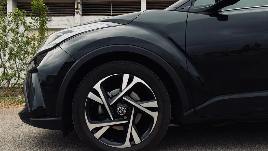TOYOTA C-HR C-HR 2.0 Hybrid Style