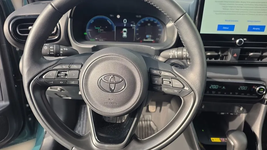 TOYOTA Yaris Yaris Hybrid 1.5 Executive