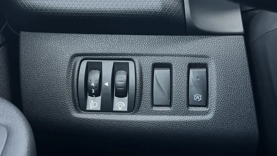 RENAULT Clio Clio 0.9 Energy TCe Zen