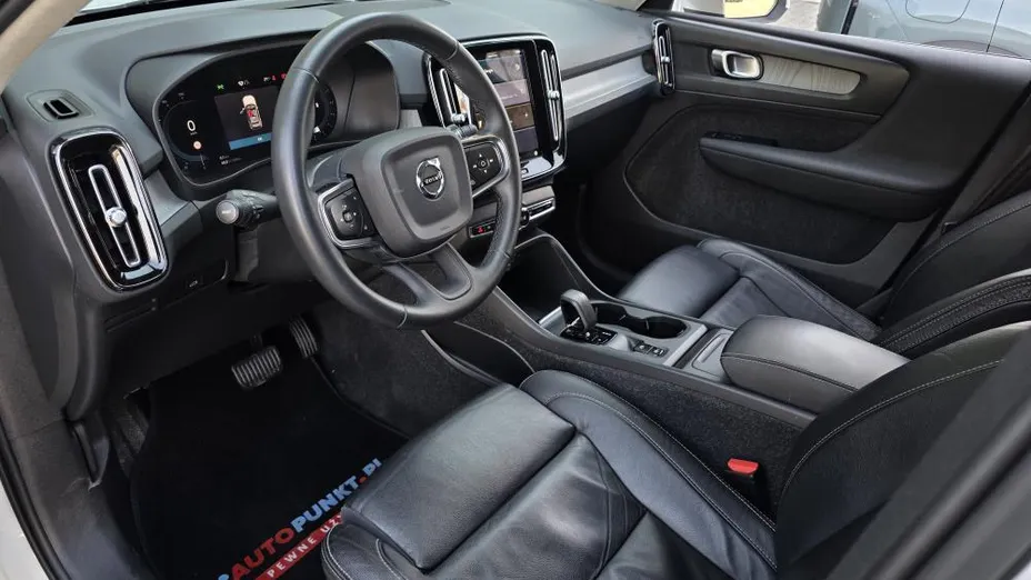 VOLVO XC40 XC40 B3 Core aut