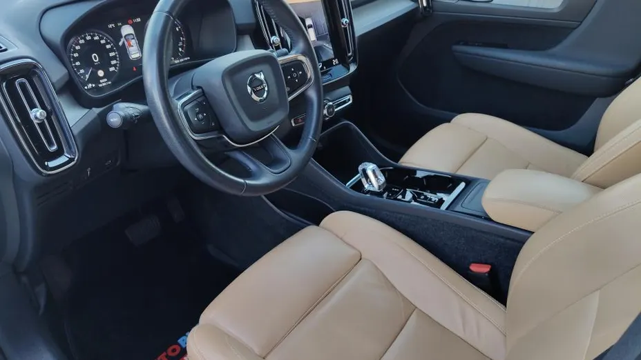 VOLVO XC40 XC40 B4 B Inscription aut