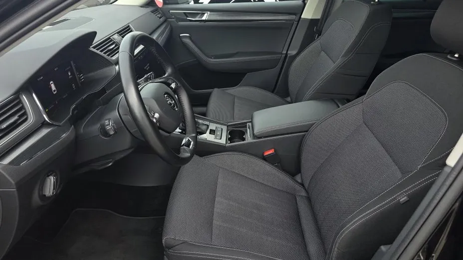 SKODA Superb Superb 2.0 TDI SCR Style DSG