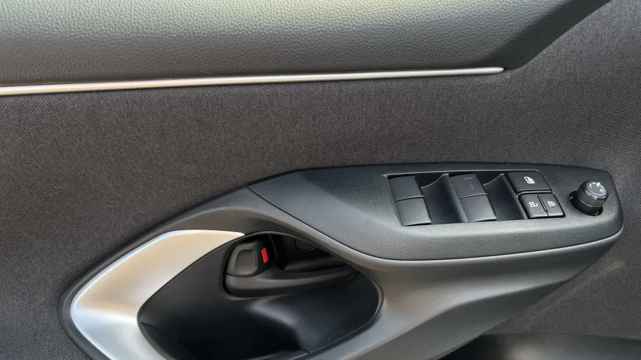 TOYOTA Yaris Yaris Hybrid 1.5 Comfort