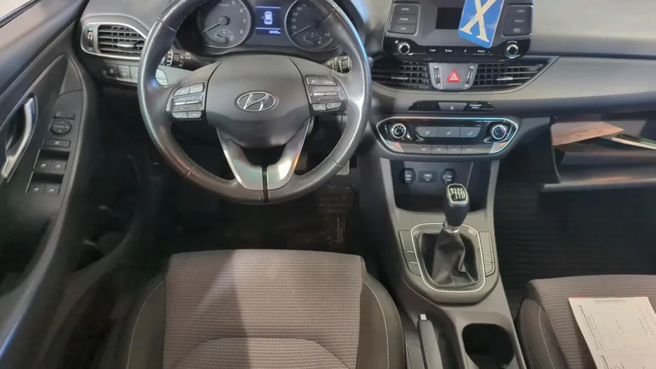 HYUNDAI i30 i30 1.5 DPI Modern