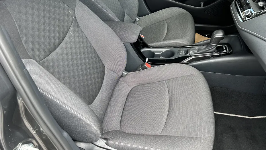 TOYOTA Corolla Corolla 1.8 Hybrid Comfort