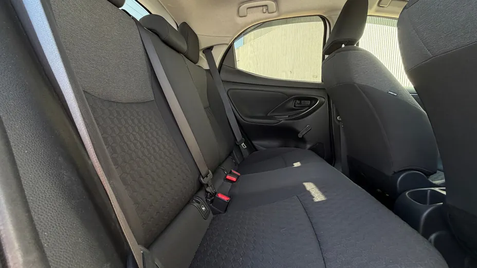 TOYOTA Yaris Yaris 1.0 Comfort
