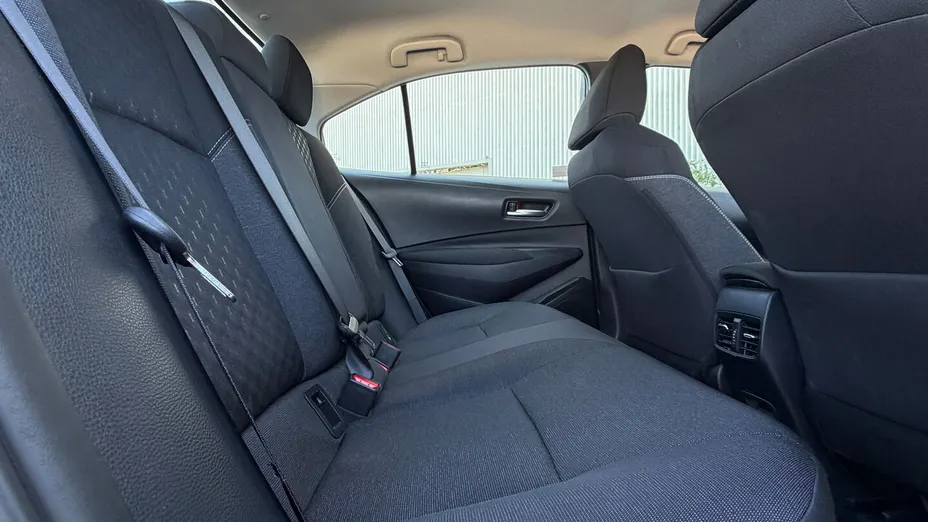 TOYOTA Corolla Corolla 1.8 Hybrid Comfort