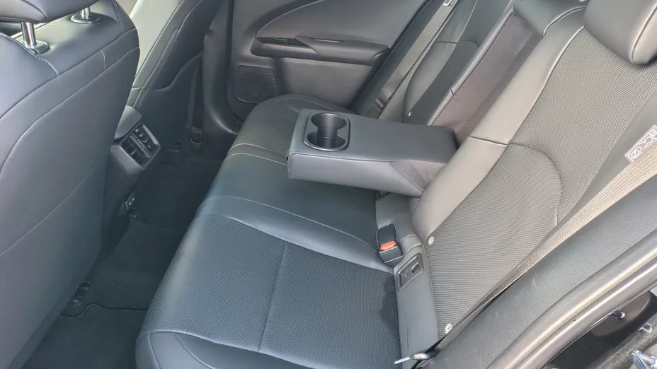 LEXUS UX UX 250h GPF Business 2WD