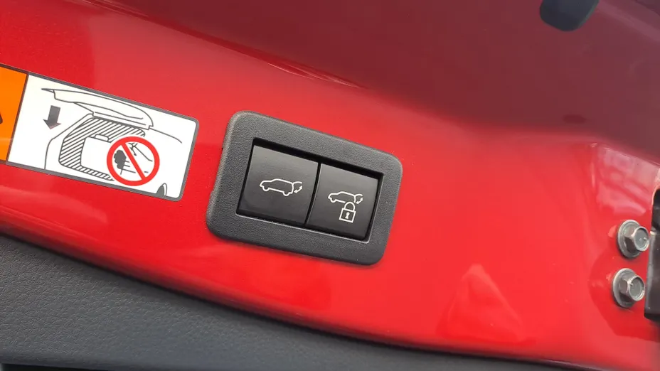 TOYOTA C-HR C-HR 1.8 Hybrid Executive