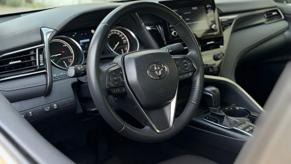 TOYOTA Camry Camry 2.5 Hybrid Comfort CVT