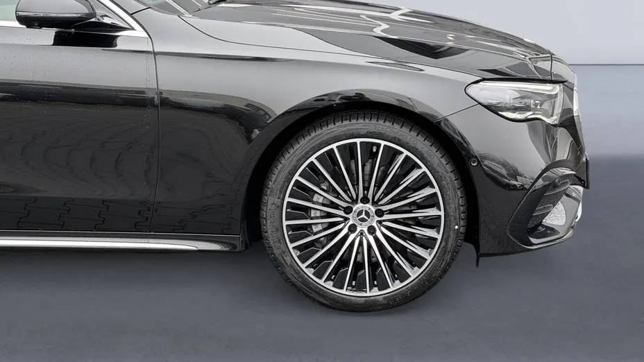 MERCEDES-BENZ E Klasa E 220 d mHEV 4-Matic AMG 9G-Tronic Nowy