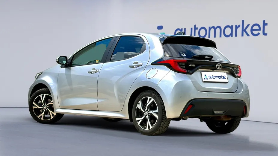 TOYOTA Yaris Yaris Hybrid 1.5 Style
