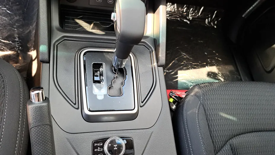 KGM / SSANGYONG Musso Musso Grand 2.2 e-XDi Adventure 4WD aut Nowy