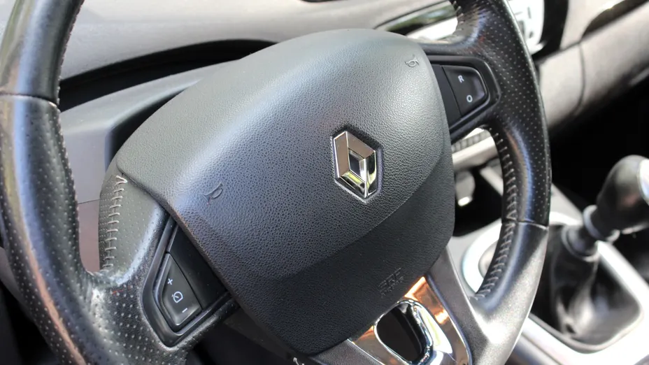 RENAULT Scenic Scenic 1.2 TCe Energy Bose Edition