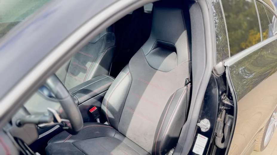 MERCEDES-BENZ CLA CLA 200 4-Matic AMG Line 8G-DCT