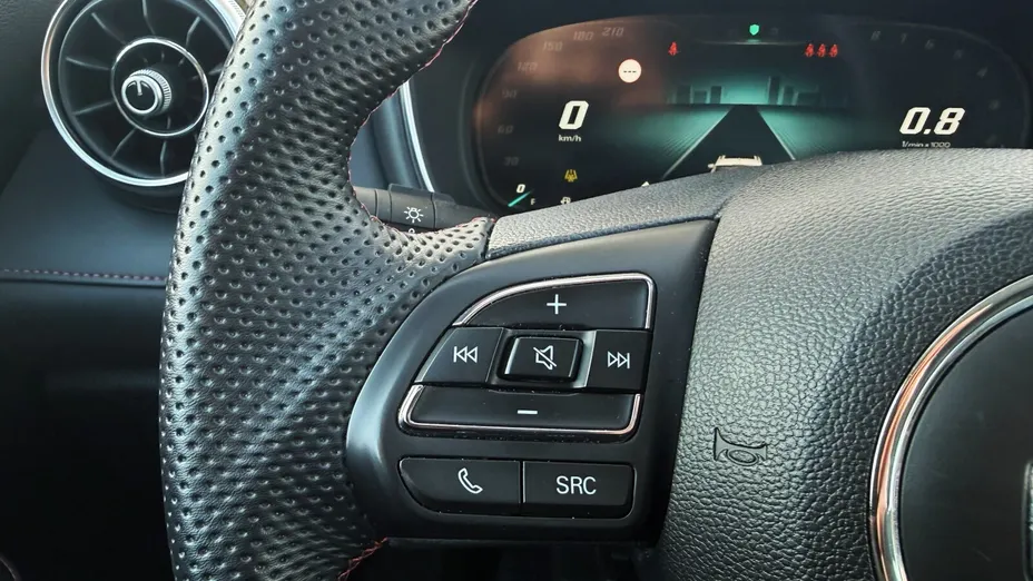 MG HS HS 1.5 T-GDI Excite DCT