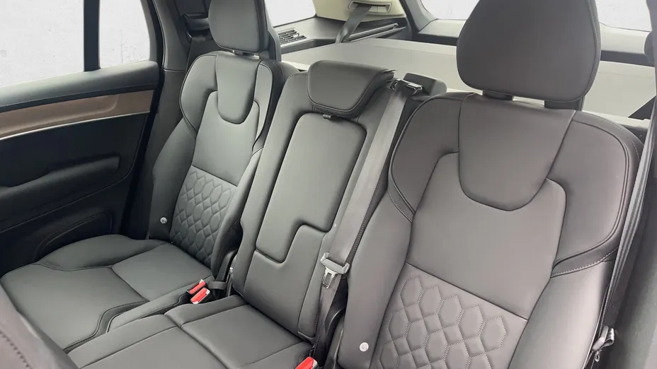 VOLVO XC90 XC90 B5 B AWD Plus Bright 7os aut