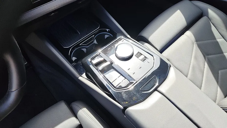 BMW Seria 5 520d xDrive mHEV M Sport aut