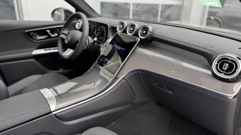 MERCEDES-BENZ GLC GLC 300 e 4-Matic AMG Line Nowy