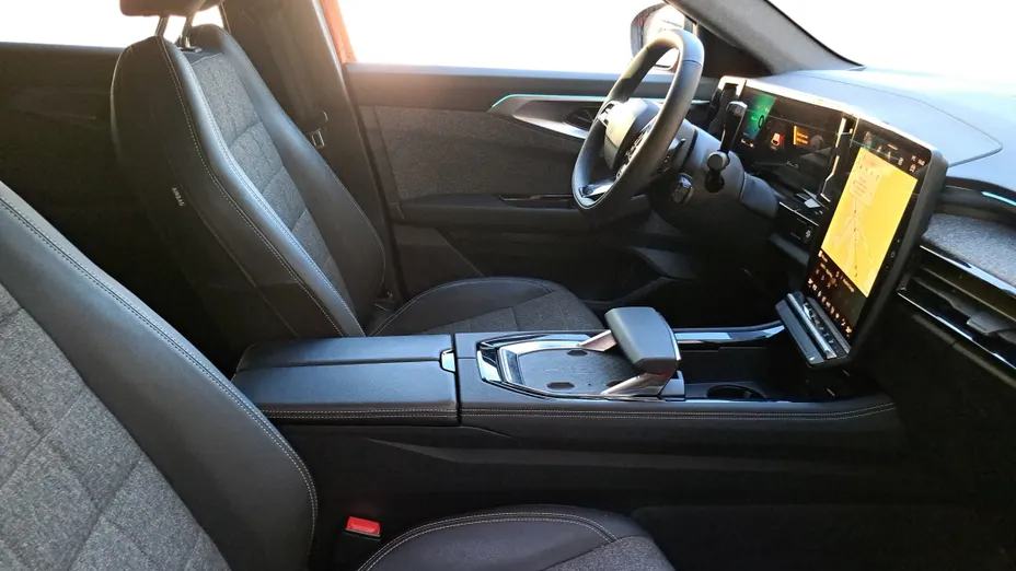 RENAULT Espace Espace 1.2 E-Tech Full Hybrid 200 Techno MMT 7os.