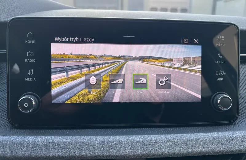 SKODA Scala Scala 1.5 TSI Selection DSG