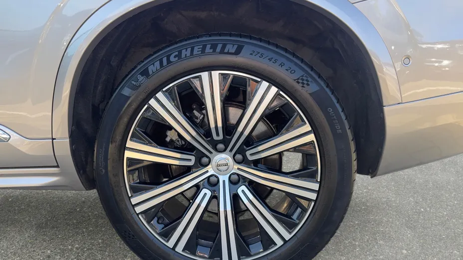 VOLVO XC90 XC90 B5 B AWD Plus Bright 7os aut