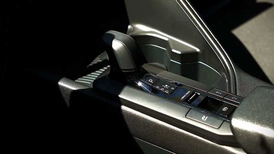 TOYOTA C-HR C-HR 1.8 Hybrid Comfort