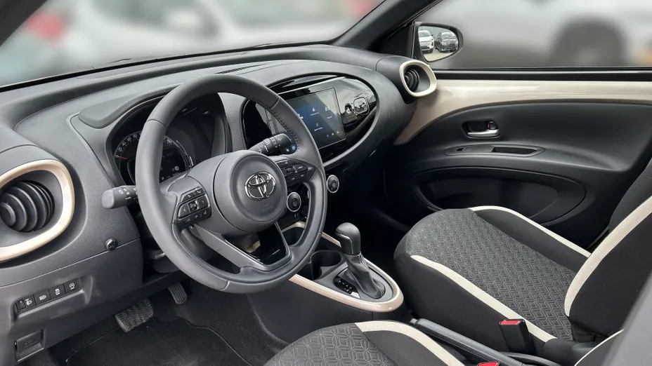 TOYOTA Aygo X Aygo X 1.0 VVT-i Style CVT