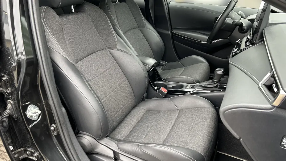 TOYOTA Corolla Corolla 1.8 Hybrid Style