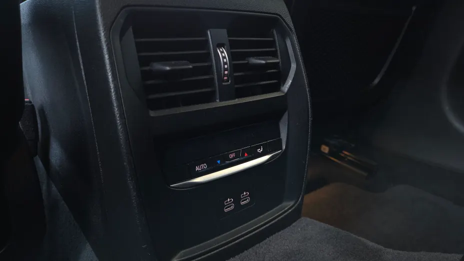 BMW Seria 3 320d xDrive Sport Line aut