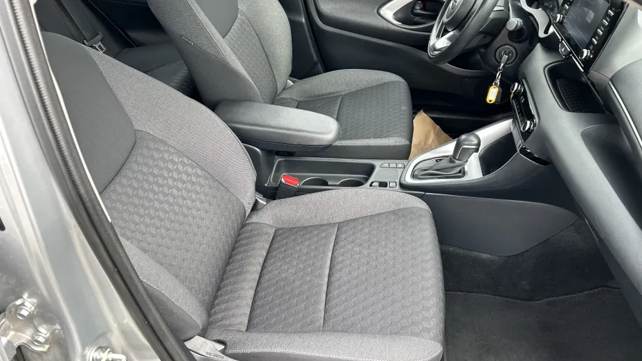 TOYOTA Yaris Yaris Hybrid 1.5 Comfort