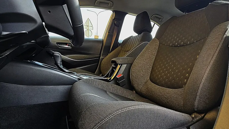 TOYOTA Corolla Corolla 1.8 Hybrid Comfort