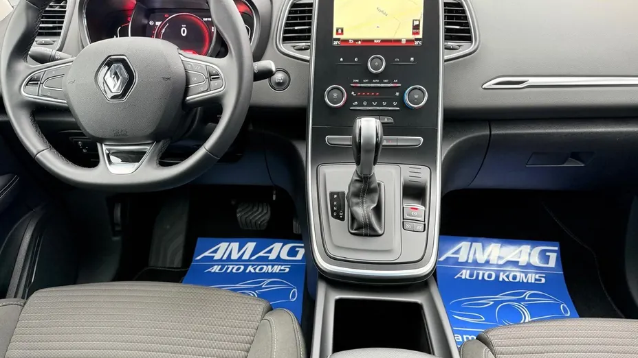 RENAULT Scenic -