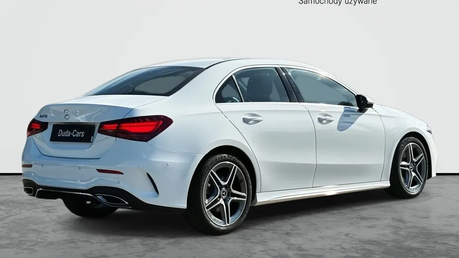 MERCEDES-BENZ A Klasa A 200 AMG Line 7G-DCT