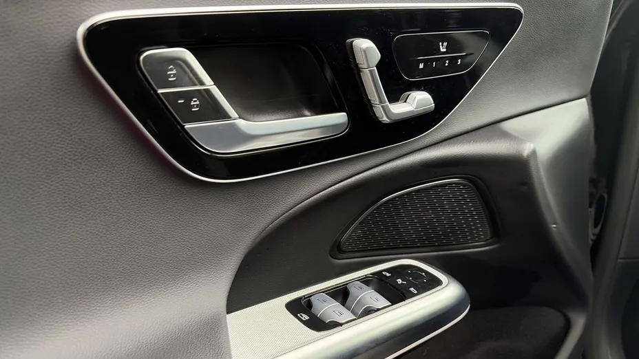 MERCEDES-BENZ E Klasa E 200 d mHEV Avantgarde 9G-Tronic