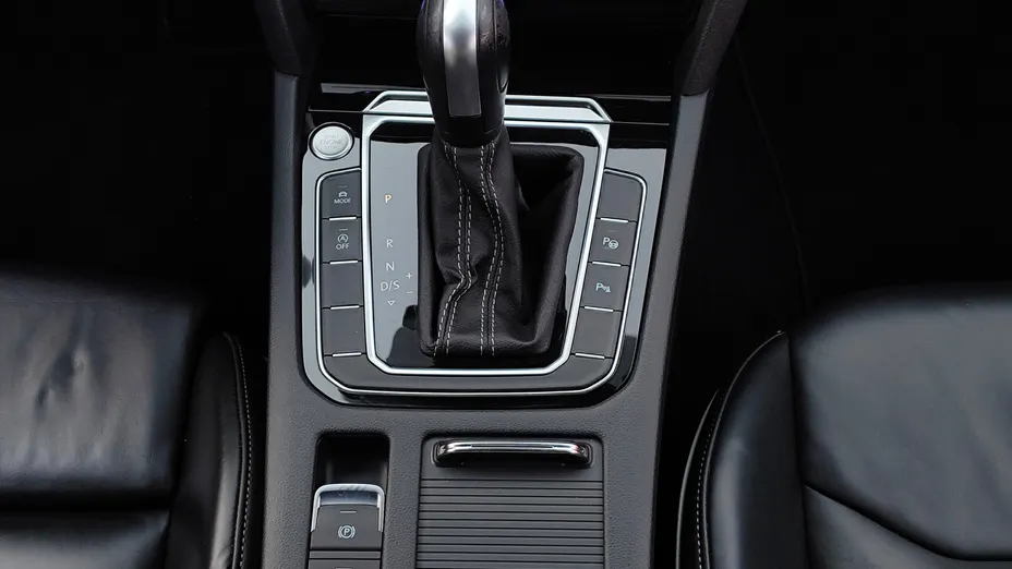 VOLKSWAGEN Arteon Arteon 2.0 TDI R-Line DSG