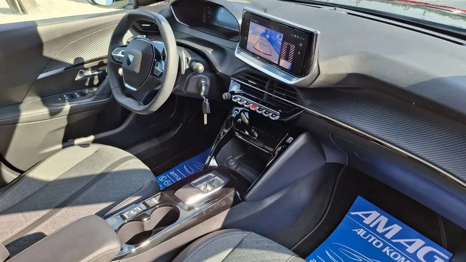 PEUGEOT 2008 -